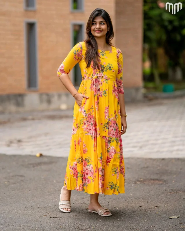Blossom_yellow Maternity Maxi