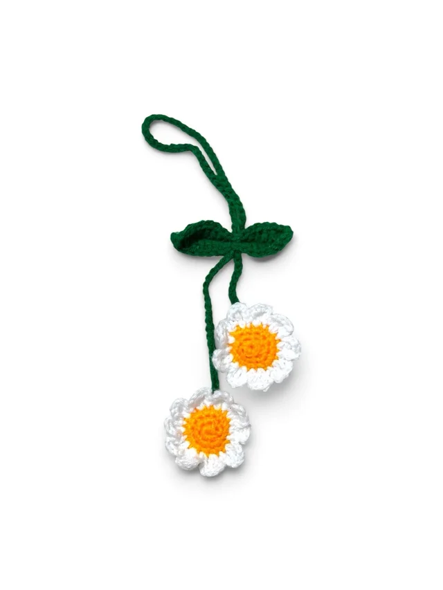 Pritha Crochet Crochet Daisy Bag Charm