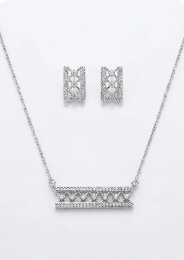 Silver Glimmer Pendant set 