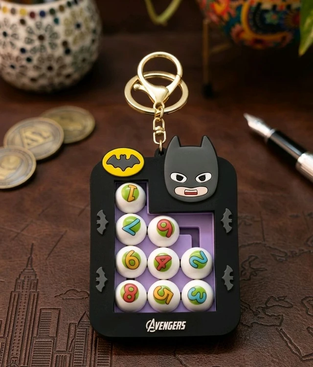 Slide Puzzle Keychains – Fun Brain Teaser Character Toys (Pack of 2)