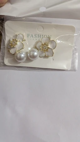 Pearl Blossom Grace Earrings