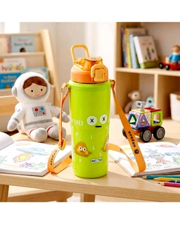 Nayasa Kiddy Duo Sip Insulated Inner Steel Bottle With Dual Drinking Option 700 Ml With Strap & Carry Handle