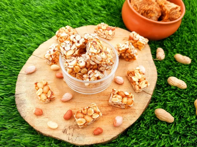 Kovilpatti Kadalamittai/Peanuts Candy GI Tagged Snacks Perfect for Gifting