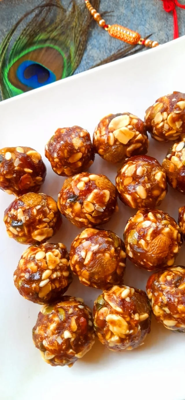 Nuts & Dates Laddu 1 Piece ~20gms