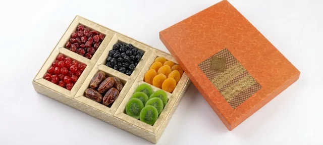 Premium Gift Box 6 Compartments|Perfect for Gifting|Dried Cranberry, Dried Blueberry, Dried Cherry, Dried Kiwi, Dried Dates,Dates,Dried Apricots each 50gms