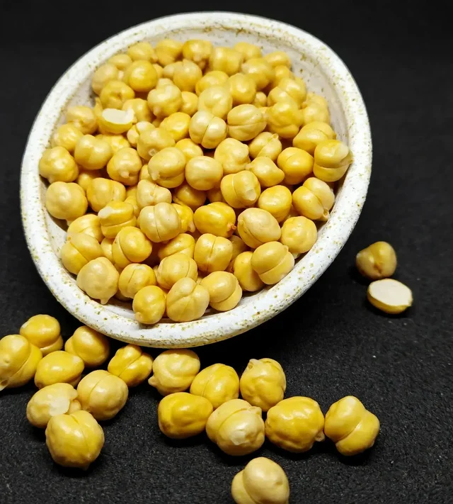 Pottukadalai Whole