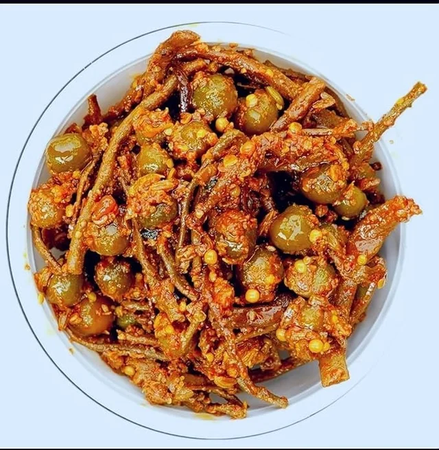 Ker Sangri Achar 250 Grams