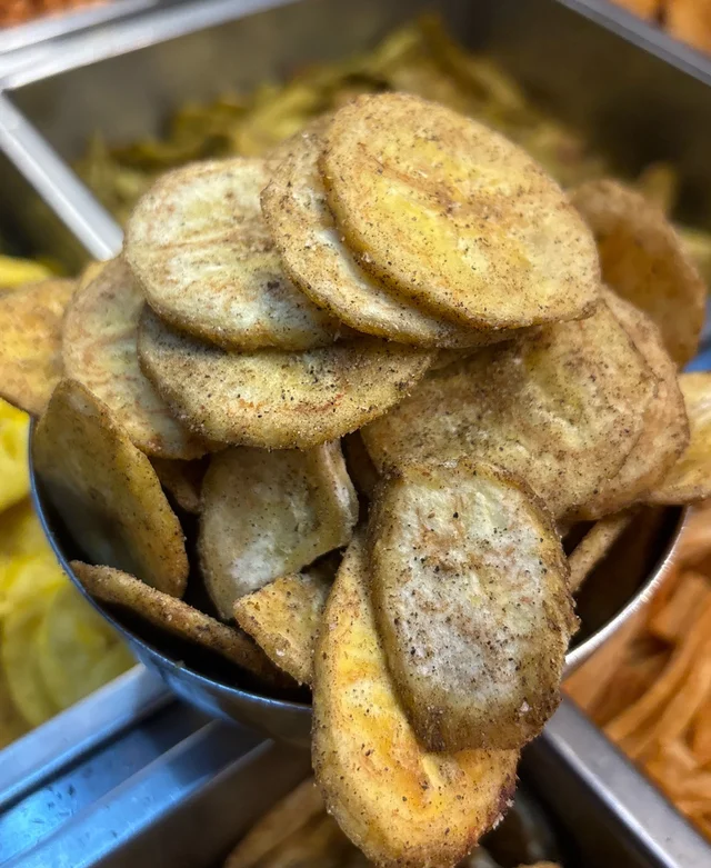 PEPPER BANANA CHIPS 250 Gms 