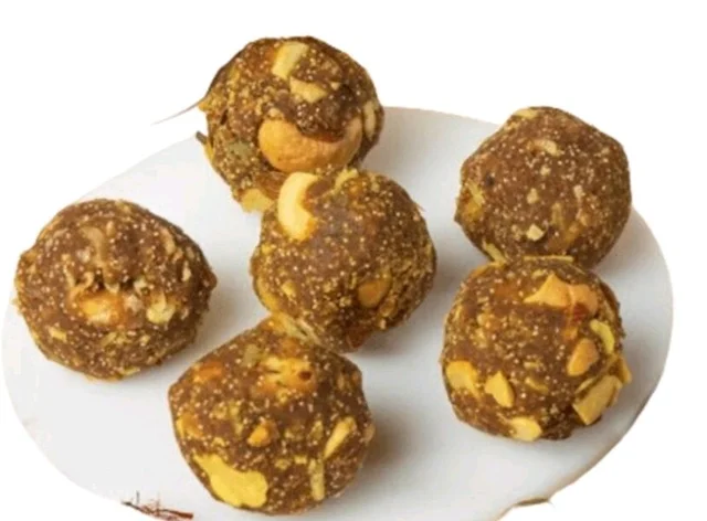 Gud Sauth Ladoo 