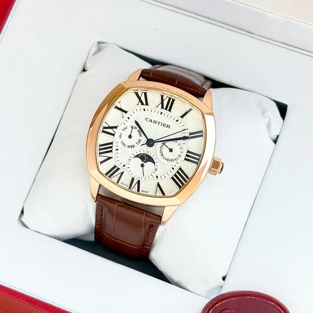 Cartier sporty leather strap watch in best price - Brown