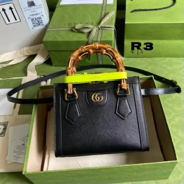GUCCI Gucci Imported luxury diana mini wooden top handdle luxury fashion for women - Black