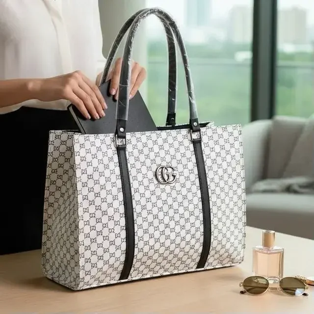 Gucci office Tote bag for women - White