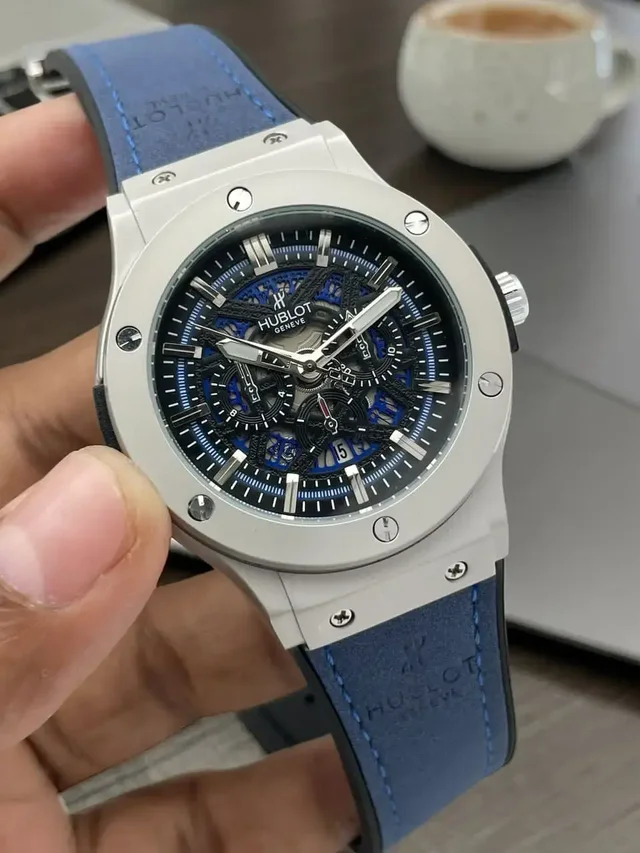 Hublot boys sporty stylish watch - Blue