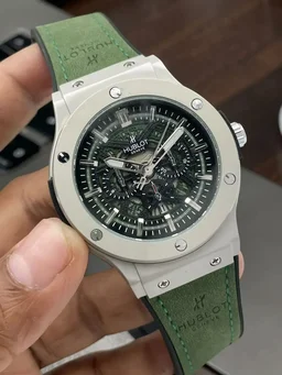 Hublot boys sporty stylish watch - Blue