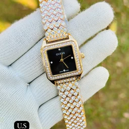 Ladies β
*A beautiful Diomond watch designed to stand the test of time.* β
- full gold
