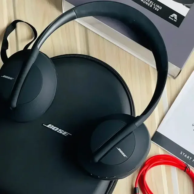 Bose Noise Cancellation 700 Headphones Super Sound 👌 Master Replica For Boy's, Girls - Black