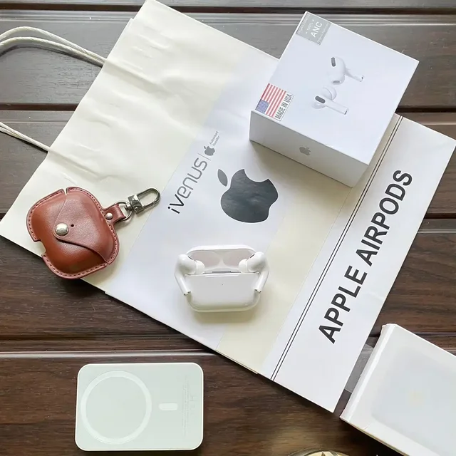 Appple Powerbeats Pro Wireless Earbuds with Pop-Up Feature - brown
