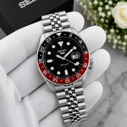 Premium Seiko presents Gmt Quartz - red