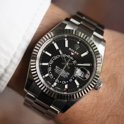 Premium Watches 50% COD order booking contact on whatsup12