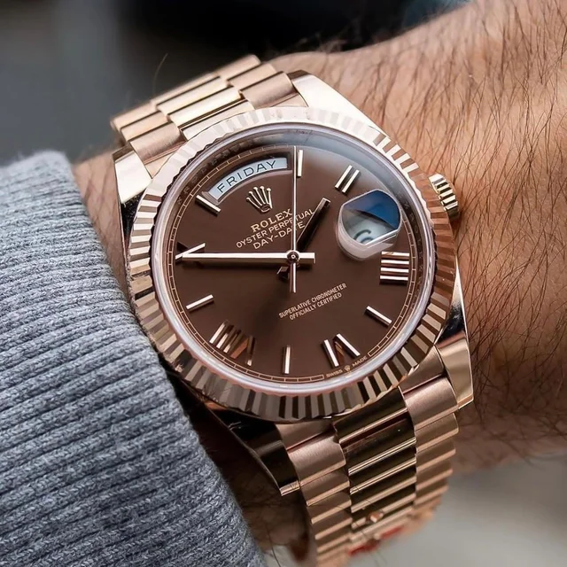 Premium Watches 50% COD order booking contact on whatsup 2
