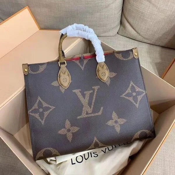 Very Superior Leather 12A Quality Big Size Bag For Women Very Stylish And Trendy