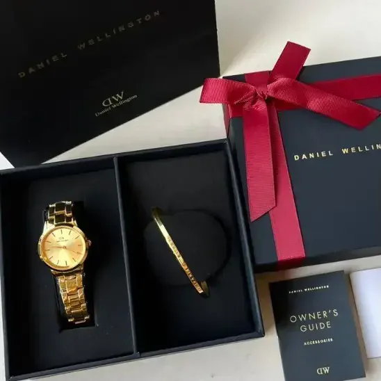 πΏπ πΏππ£πππ‘ πππ‘π‘ππ£ππ©π€π£ women watch best gift items - black