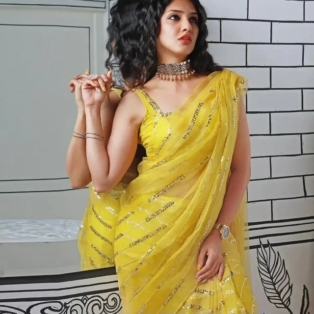 Yellow Georgette Saree For Haldi Ceremony In Best Price