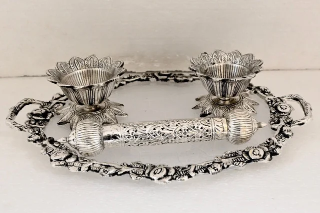 Metal Silver Plated Kamal Shape pair Bowl With Oval Tray Makar Sankriti & Gifting Combo - 9.5×6×9.5, Oval Tray