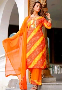 Women Lehriya Print Straight Kurta Palazzo With Dupatta - XXL, Web Orange
