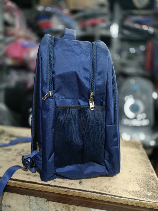 aMERICAN tOURISTER PBH P034 - 1 20*15*8 Large durable American Backpack - Deep Sapphire, 18*14*7