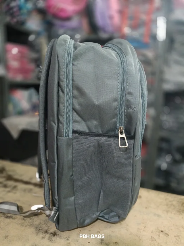 WILDCRAFT PBH P0122 18*14*8 Wildcraft Everyday Utility Backpack - Cotton Seed, 18*14*8