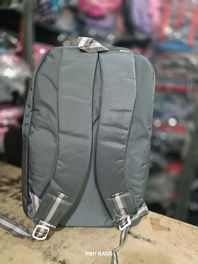 WILDCRAFT PBH P0122 18*14*8 Wildcraft Everyday Utility Backpack - Cotton Seed, 18*14*8