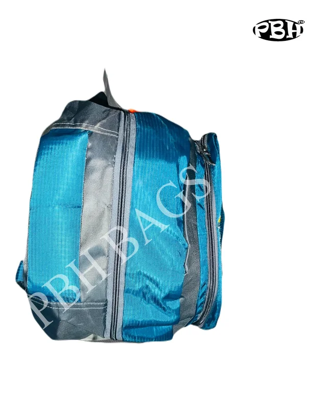 THE NORTH FACE PBH P060 Rusksacks 24*16*10 Multiple Zips 30 liters Padded Travel Backpack - 26*16*10, Spring Green