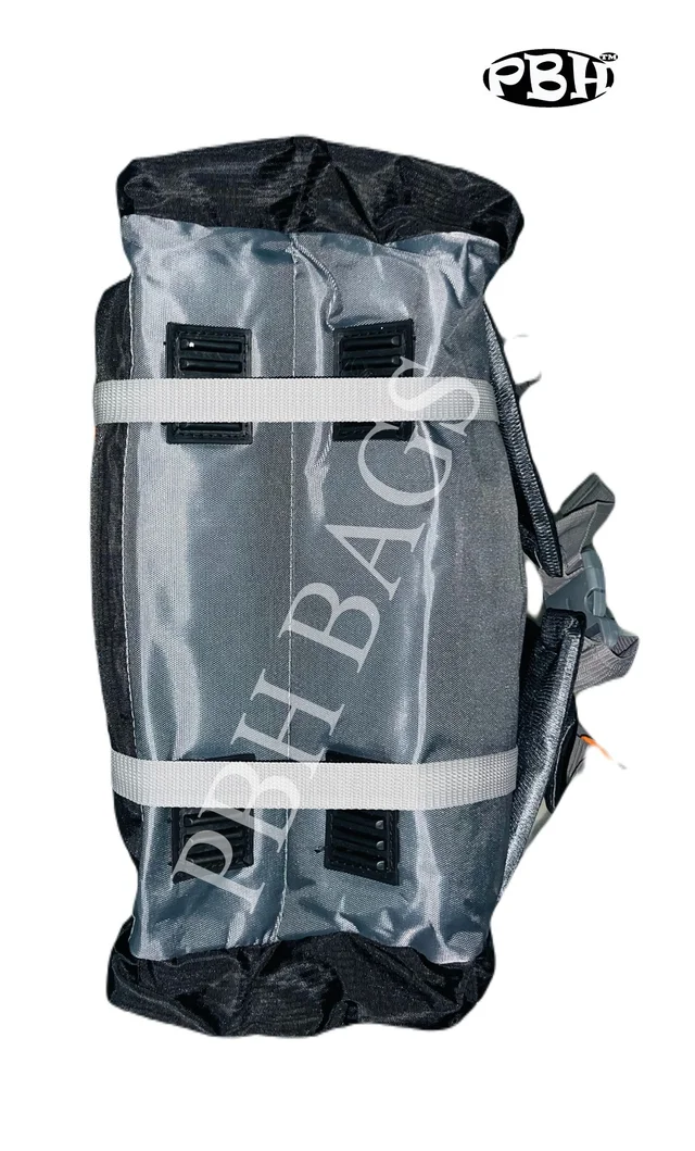 THE NORTH FACE PBH P060 Rusksacks 24*16*10 Multiple Zips 30 liters Padded Travel Backpack - 26*16*10, Black