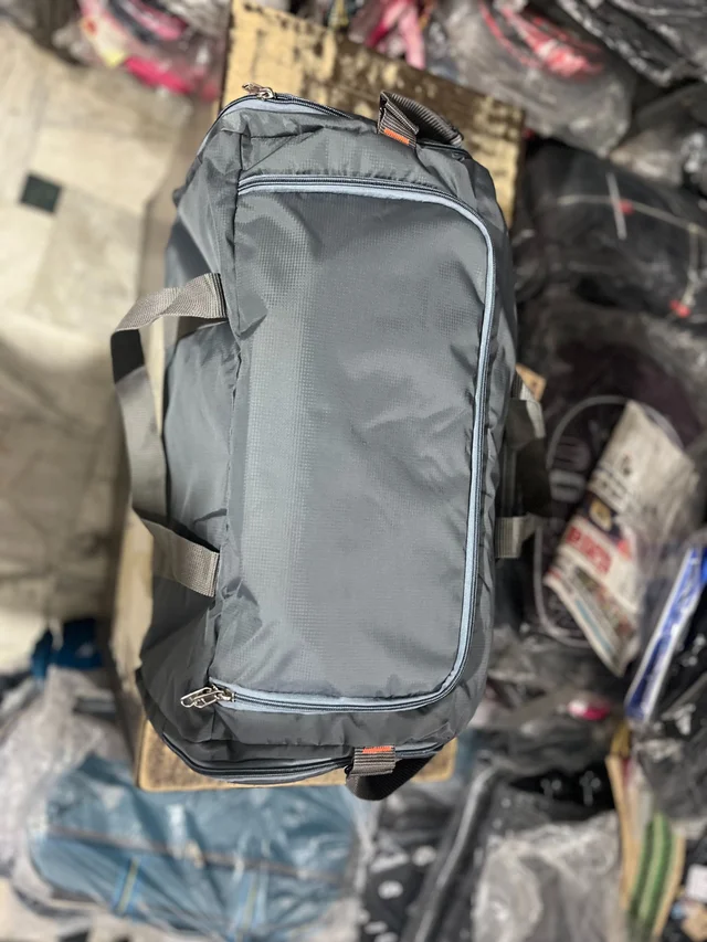 FASTRACK PBH P096 Soft Fully Padded Fastrack Sport/Travel Duffel Bag 22*16*12 - Friar Gray, 22*16*12