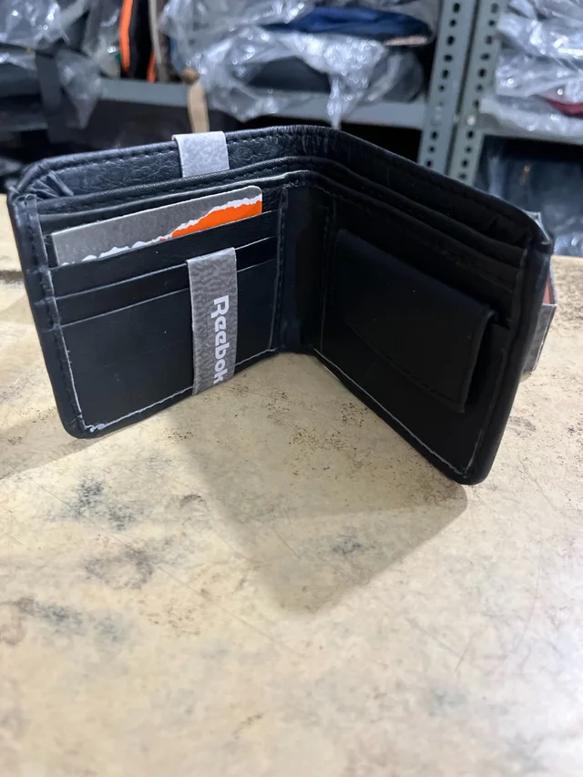 Reebok Men’s Premium Bifold Wallet - Crowshead, 5*4