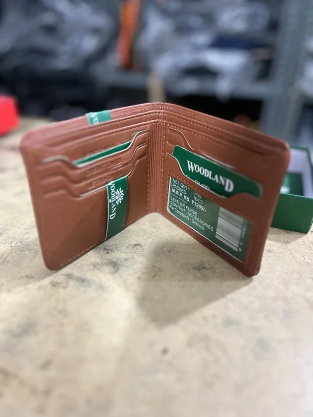 Woodland Men’s Premium Leather Wallet