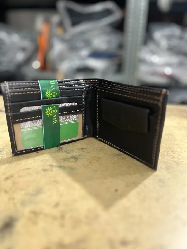 Woodland Leather Bifold Wallet / Gents Purse