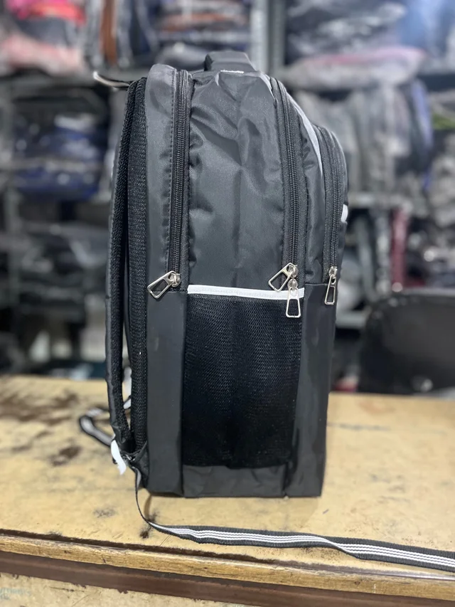 Fastrack PBH P0110 18*14*6 Fastrack-branded multi-compartment backpack - Jaguar, 18*14*6