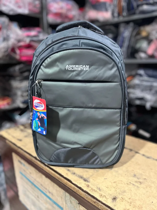 American Tourister PBH P0131 18*14*9 Rain Cover Laptop Interier Pockets American Tourister Multi-Compartment Backpack - Cloud, 18*14*9