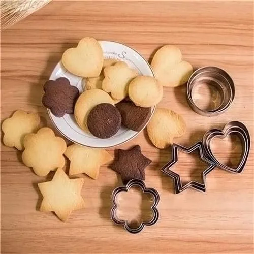 0813 Cookie Cutter Stainless Steel Cookie Cutter with Shape Heart Round Star and Flower (12 Pieces) - India, 0.198 kgs