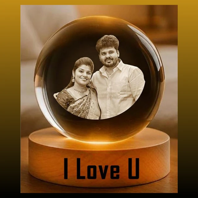 8x8cms Photo Engraving with LED Base Crystal Ball � Personalized Glass Gift