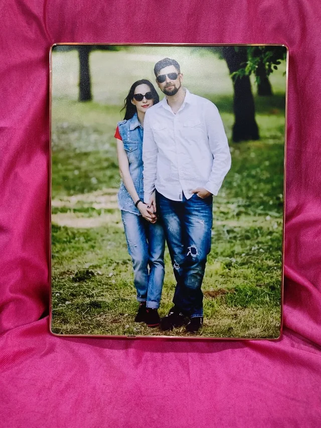 12x15" Inch - Golden Beeding Photo Frame - 3D Laminated