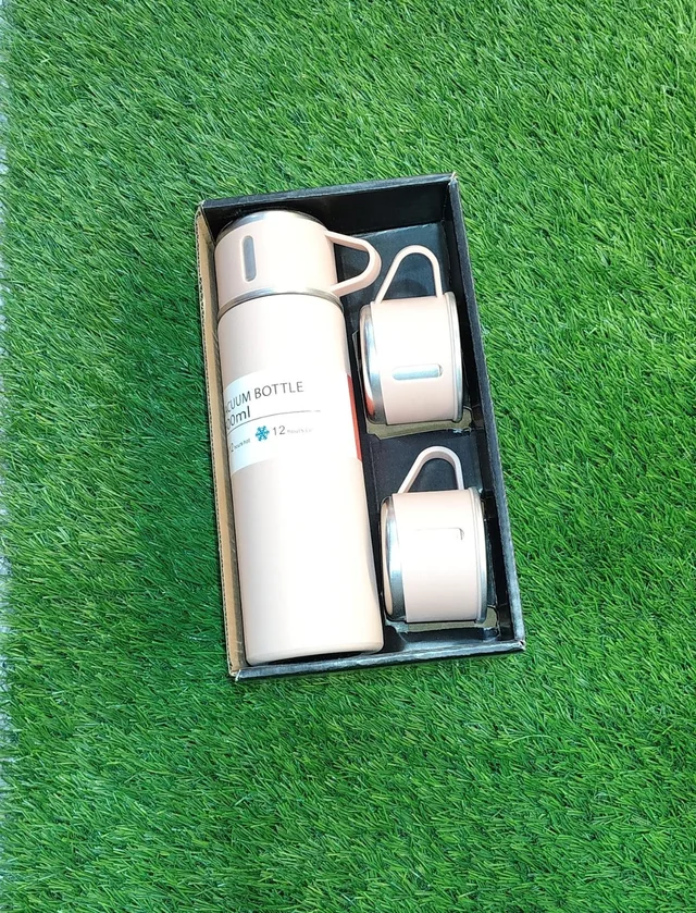 Engraved Vacuum Flask with 3 Cups Gifting set - Peach Colour