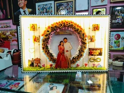 15x23 Inch Couple Floral Ring Miniature LED Box Photo Frame | Wedding, Anniversary & Romantic Gift
