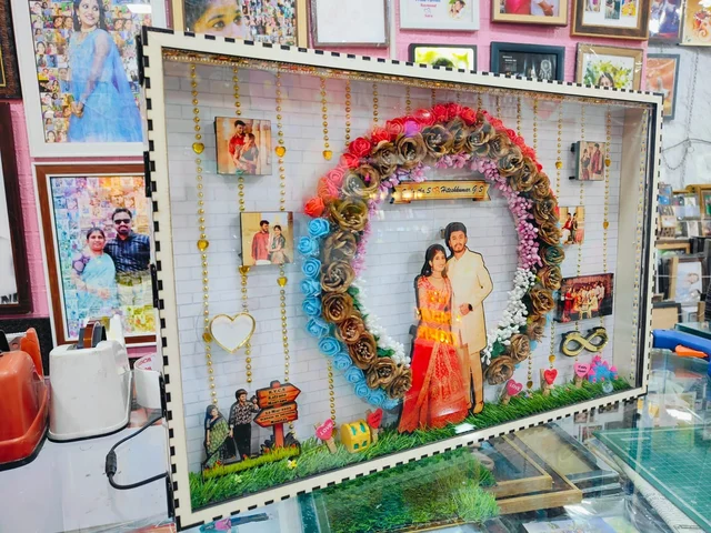 15x23 Inch Couple Floral Ring Miniature LED Box Photo Frame | Wedding, Anniversary & Romantic Gift