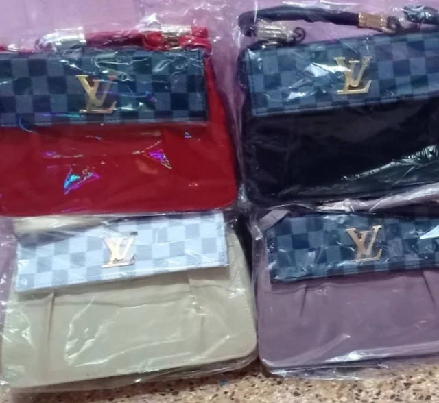 Ladies Sling Bag Fancy