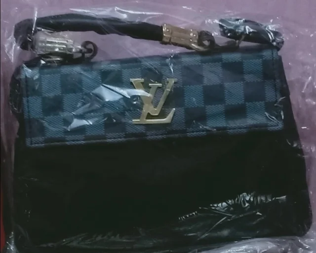 Ladies Sling Bag Fancy