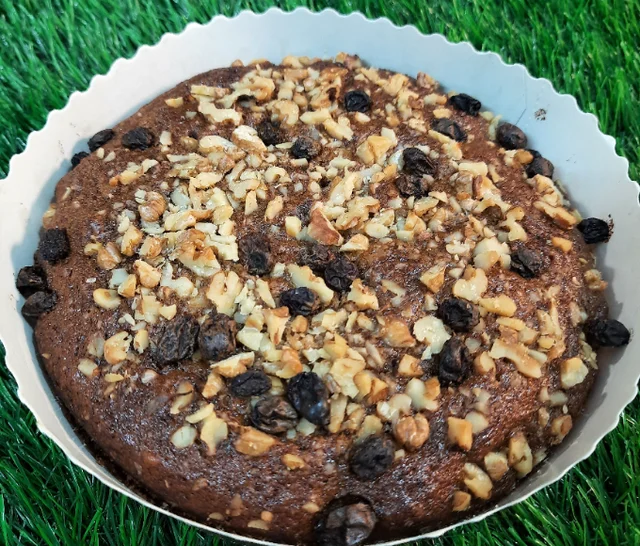 Walnut Cake - 250 Gms