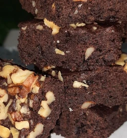 Gooey Walnut Brownie - 250-300 Gms